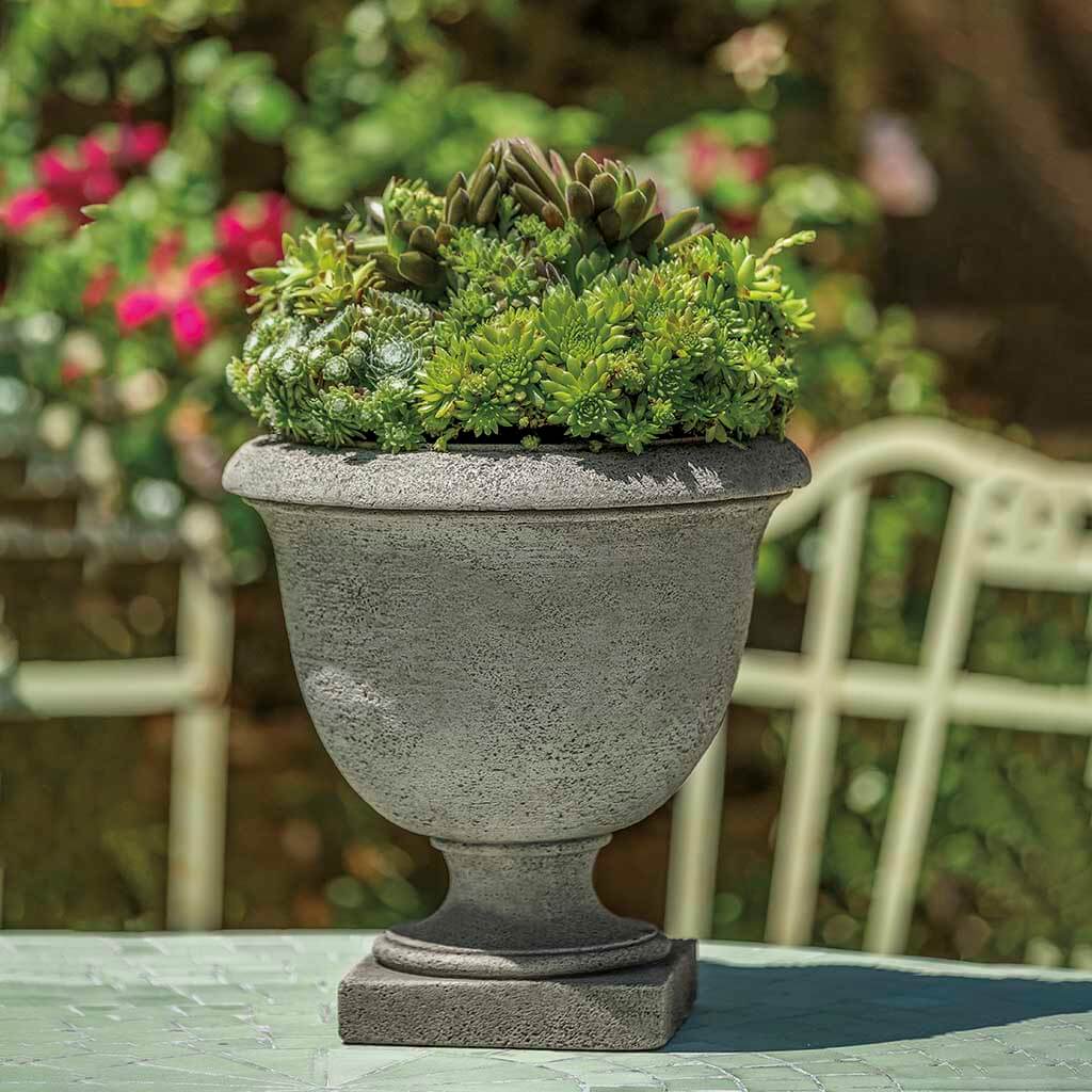 Brookhaven Urn